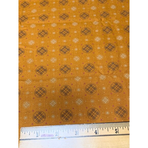 Vintage-Inspired Mustard Yellow Circular Pattern Quilting Cotton Fabric 19"x44" - Picture 2 of 5